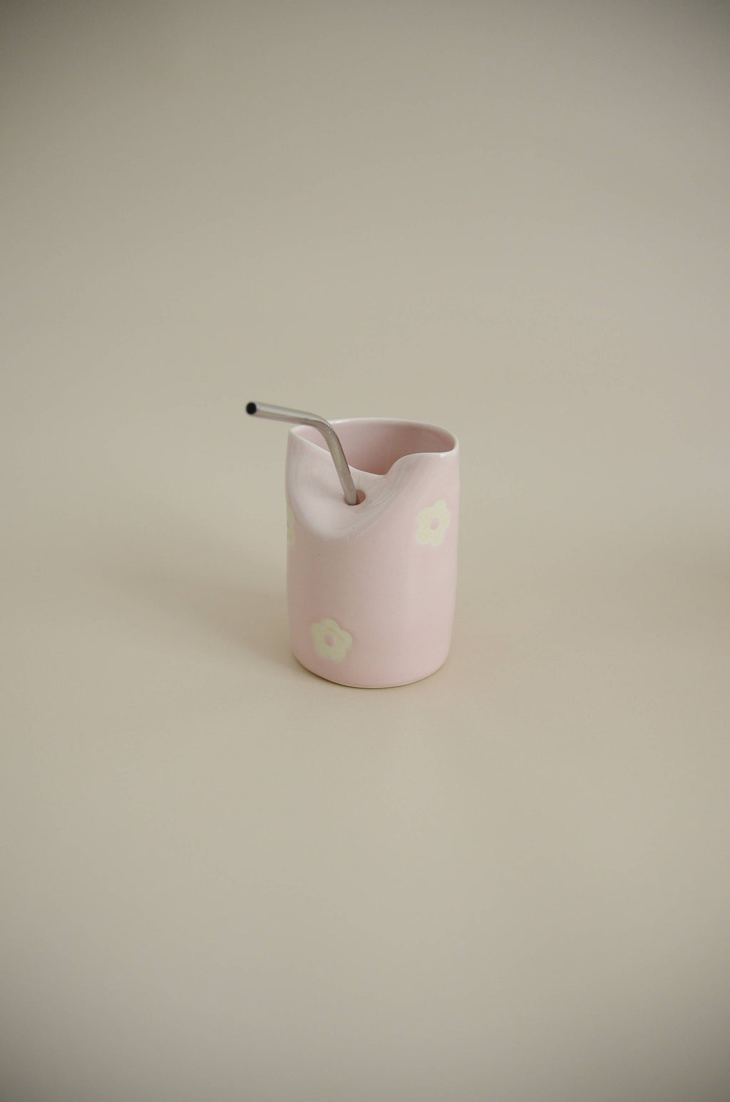 Straw cups